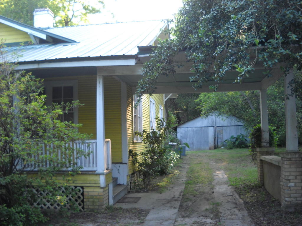 2635 73, Marianna, FL 32448