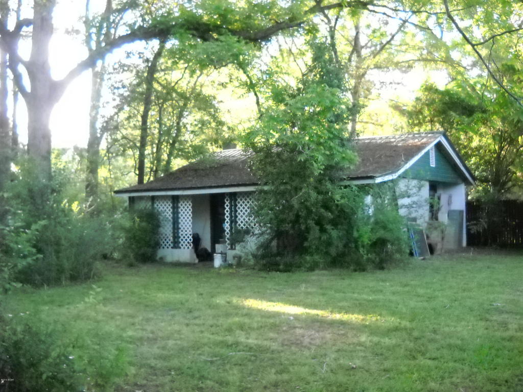 2635 73, Marianna, FL 32448