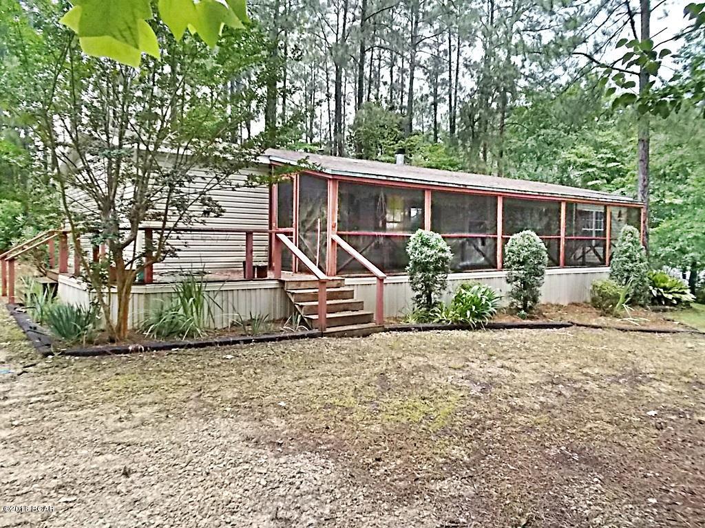 153 Silver Lake Dr. S, Marianna, FL 32448