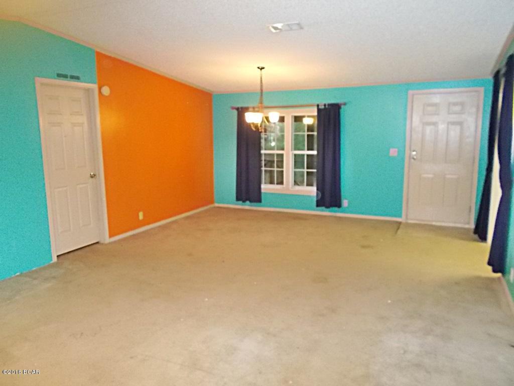 153 Silver Lake Dr. S, Marianna, FL 32448
