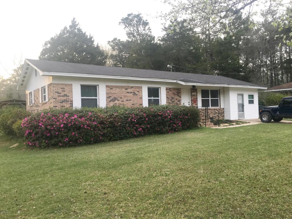 2359 HIGHWAY 73, Marianna, FL 32448