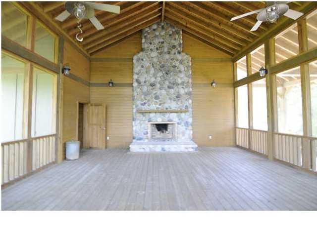 102 WIDE WATER CIR., Overstreet, FL 32456