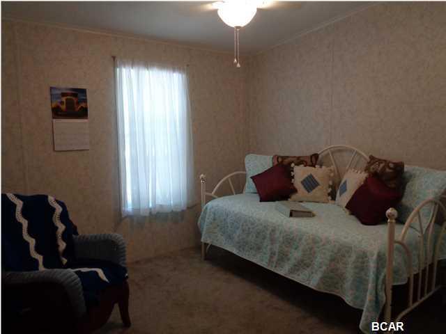 4196 CHAPEL BRANCH Drive, Vernon, FL 32462