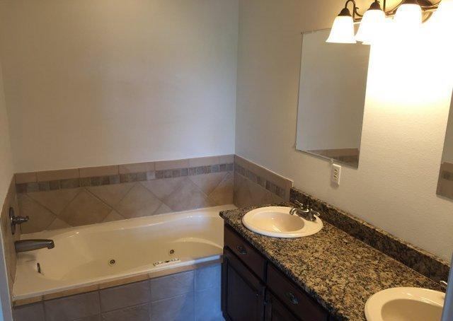 541 Cook Road, Westville, FL 32464