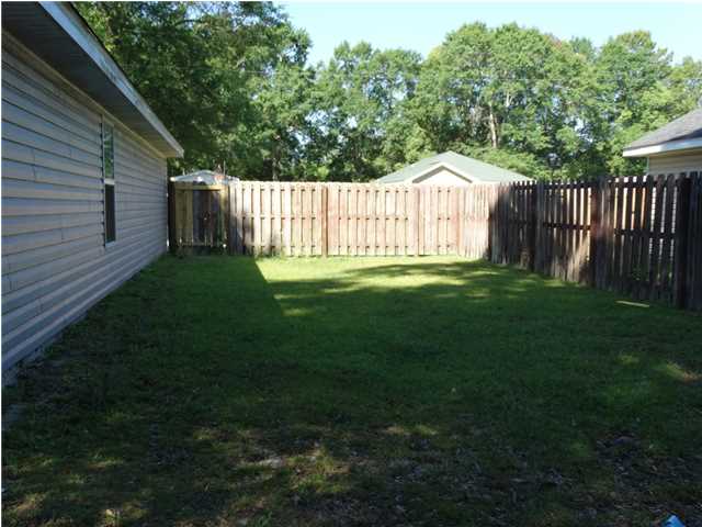 248 HARDEN CIRCLE, Wewahitchka, FL 32465