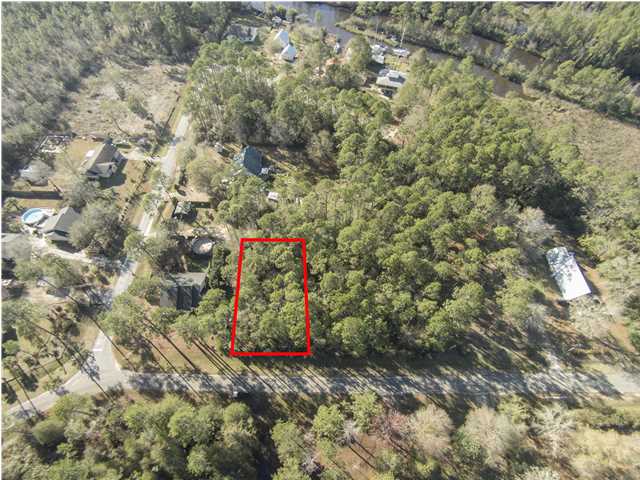 2 WETAPPO DR, Wewahitchka, FL 32465