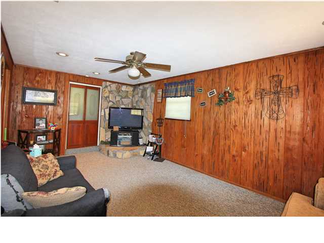 117 POPE AVE, Wewahitchka, FL 32465