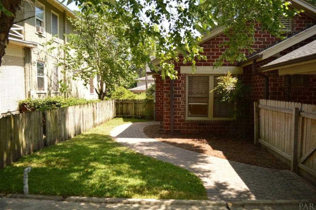 426 W LLOYD ST, Pensacola, FL 32501