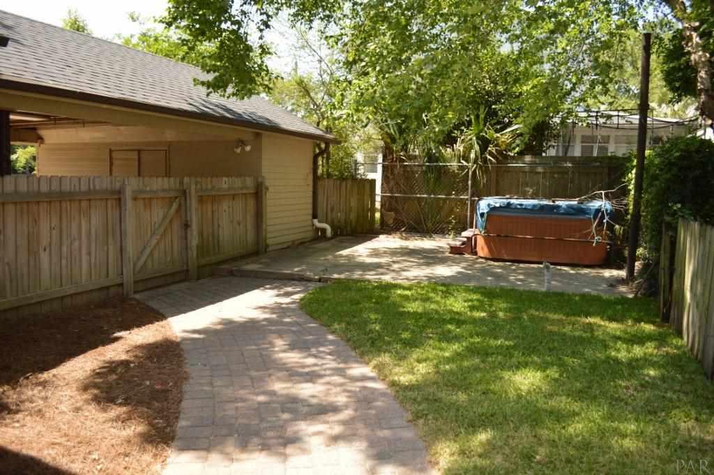 426 W LLOYD ST, Pensacola, FL 32501