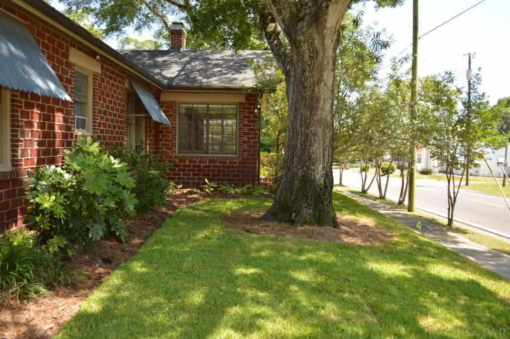 426 W LLOYD ST, Pensacola, FL 32501