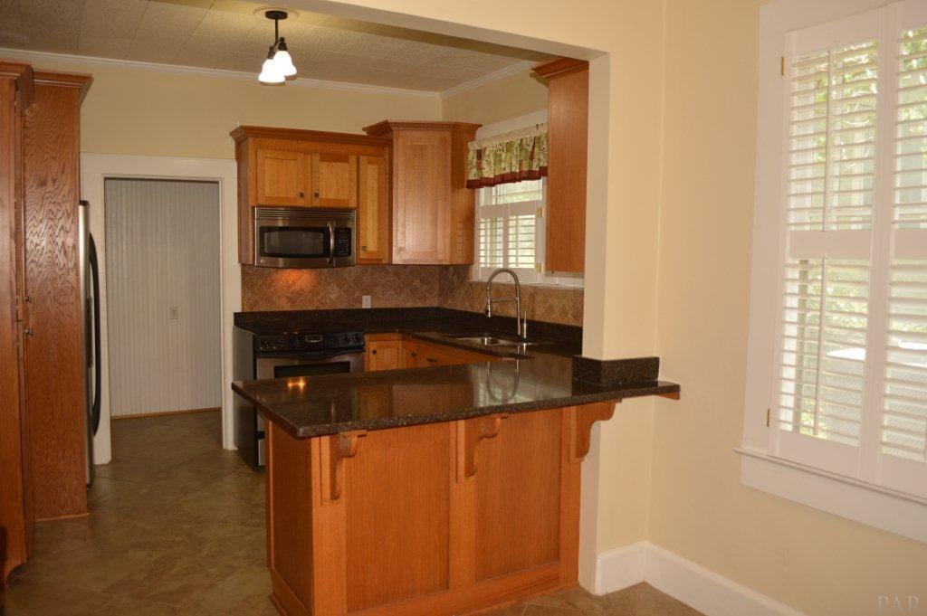 426 W LLOYD ST, Pensacola, FL 32501