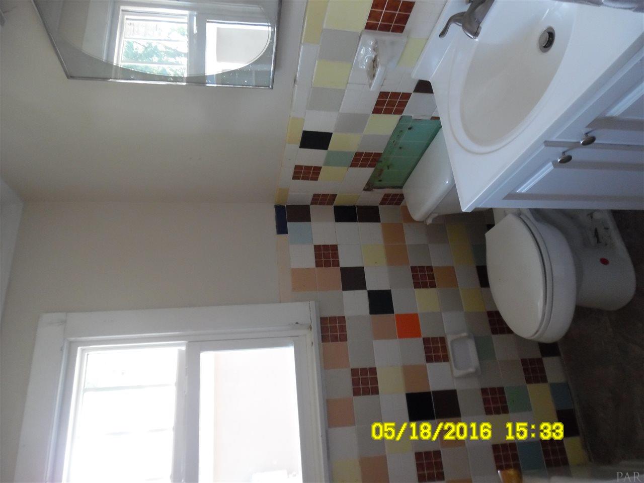 803 N E ST, Pensacola, FL 32501