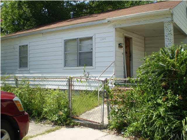 1240 W LLOYD ST, Pensacola, FL 32501