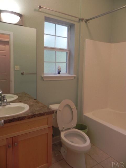 100 S H ST, Pensacola, FL 32502