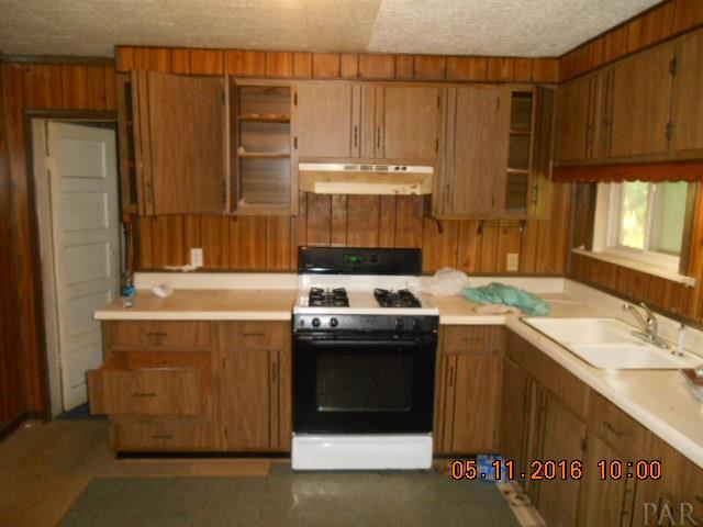 1013 W INTENDENCIA ST, Pensacola, FL 32502