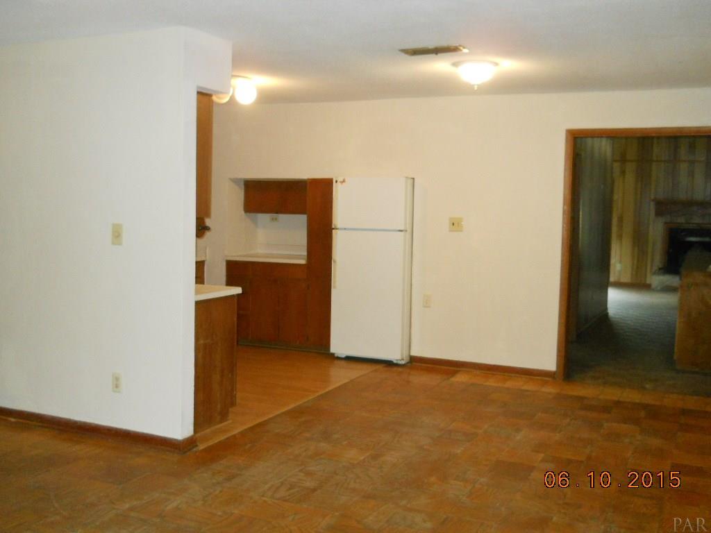 25 MAJORS ST, Pensacola, FL 32503