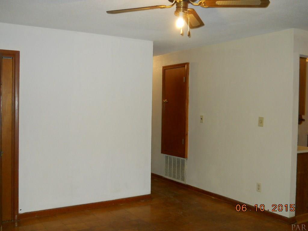 25 MAJORS ST, Pensacola, FL 32503