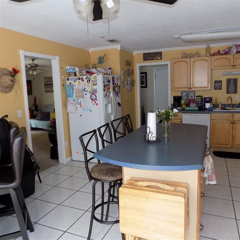 6913 CABRAL ST, Pensacola, FL 32503