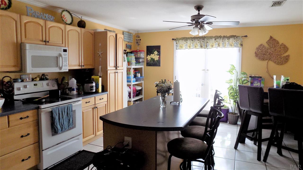 6913 CABRAL ST, Pensacola, FL 32503