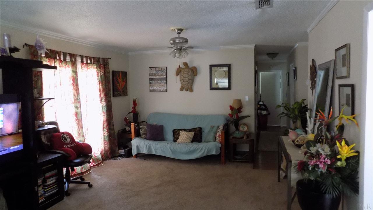 6913 CABRAL ST, Pensacola, FL 32503