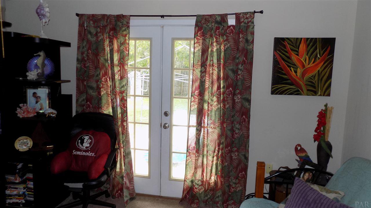 6913 CABRAL ST, Pensacola, FL 32503