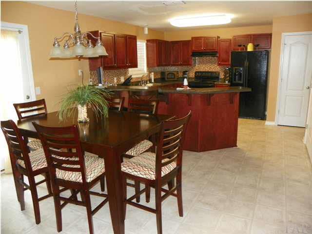 6361 PARAKEET TRL, Pensacola, FL 32503