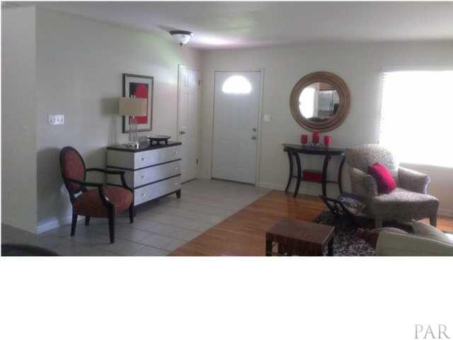 1301 E HATTON ST, Pensacola, FL 32503