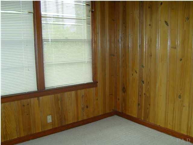 4260 N 9TH AVE, Pensacola, FL 32503