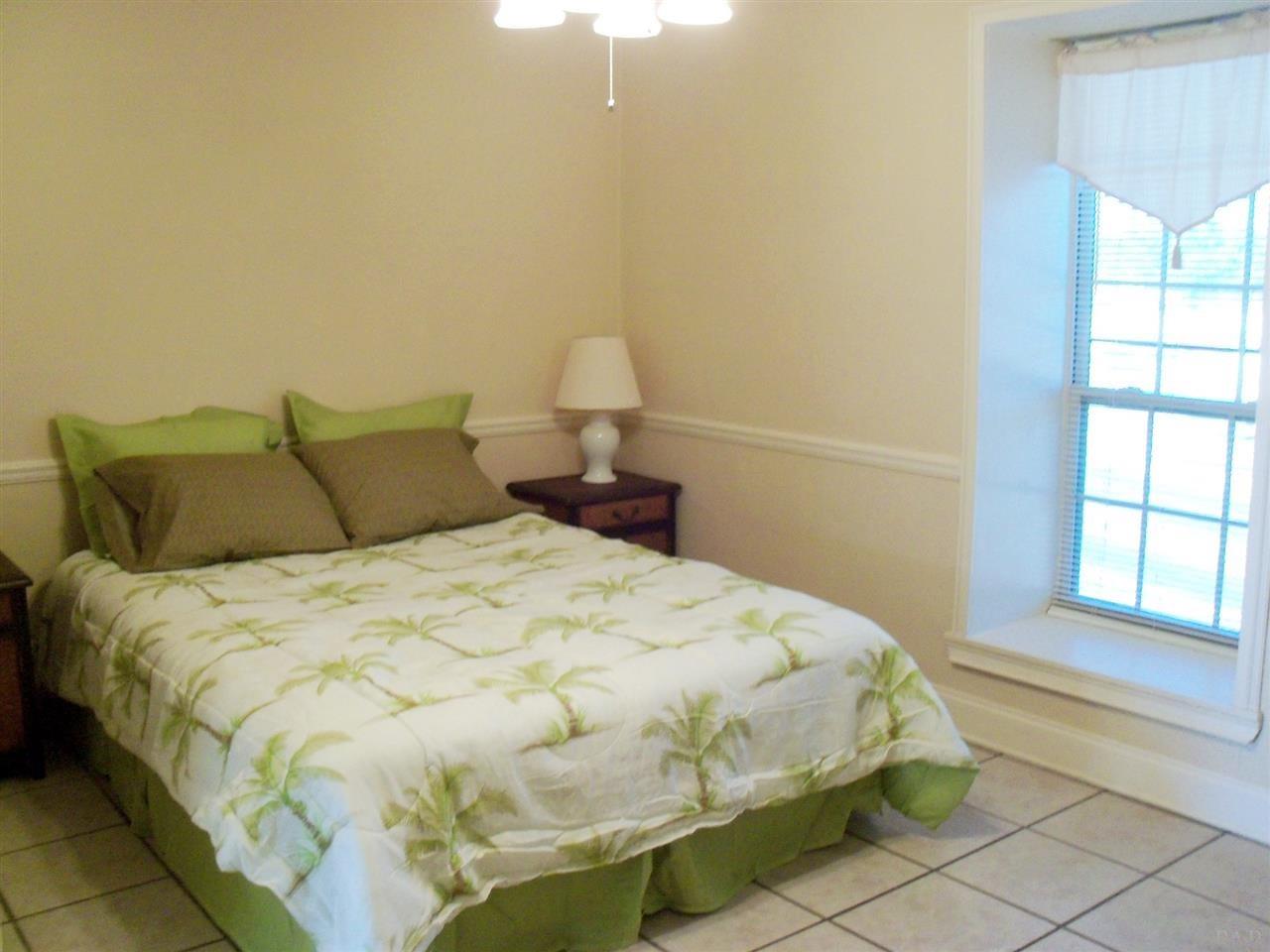 600 SCENIC HWY, Pensacola, FL 32503