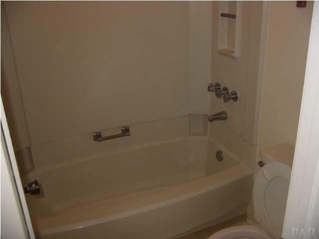 2299 SCENIC HWY, Pensacola, FL 32503