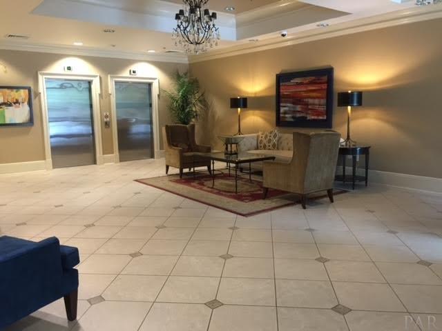 1700 SCENIC HWY, Pensacola, FL 32503