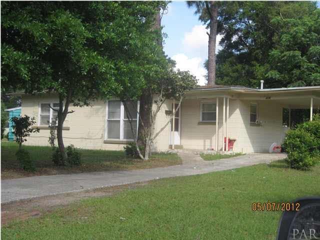 214 E Highland Dr, Pensacola, FL 32503