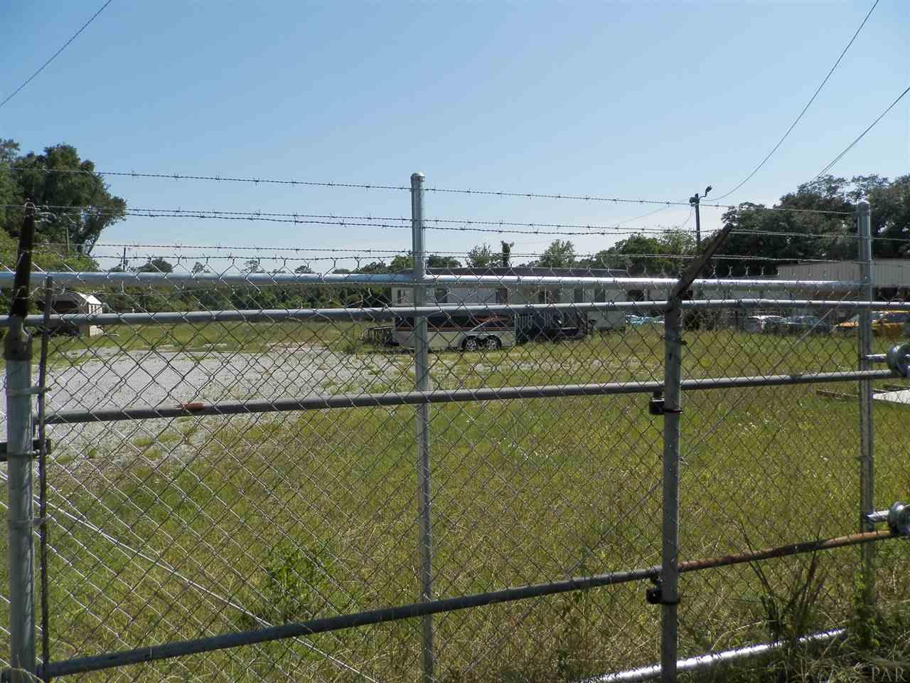 185 W BURGESS RD, Pensacola, FL 32503