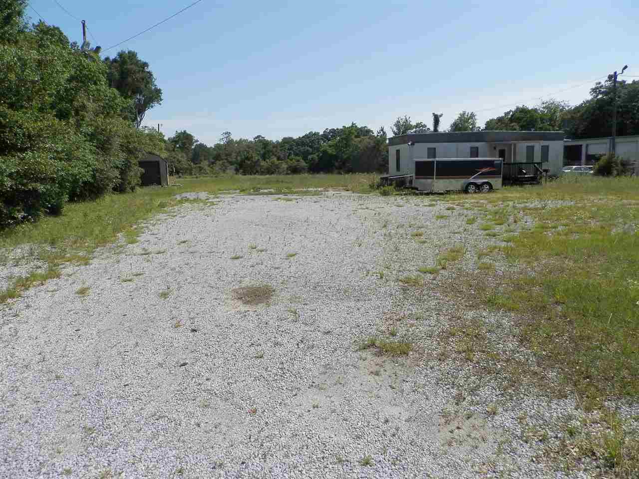 185 W BURGESS RD, Pensacola, FL 32503