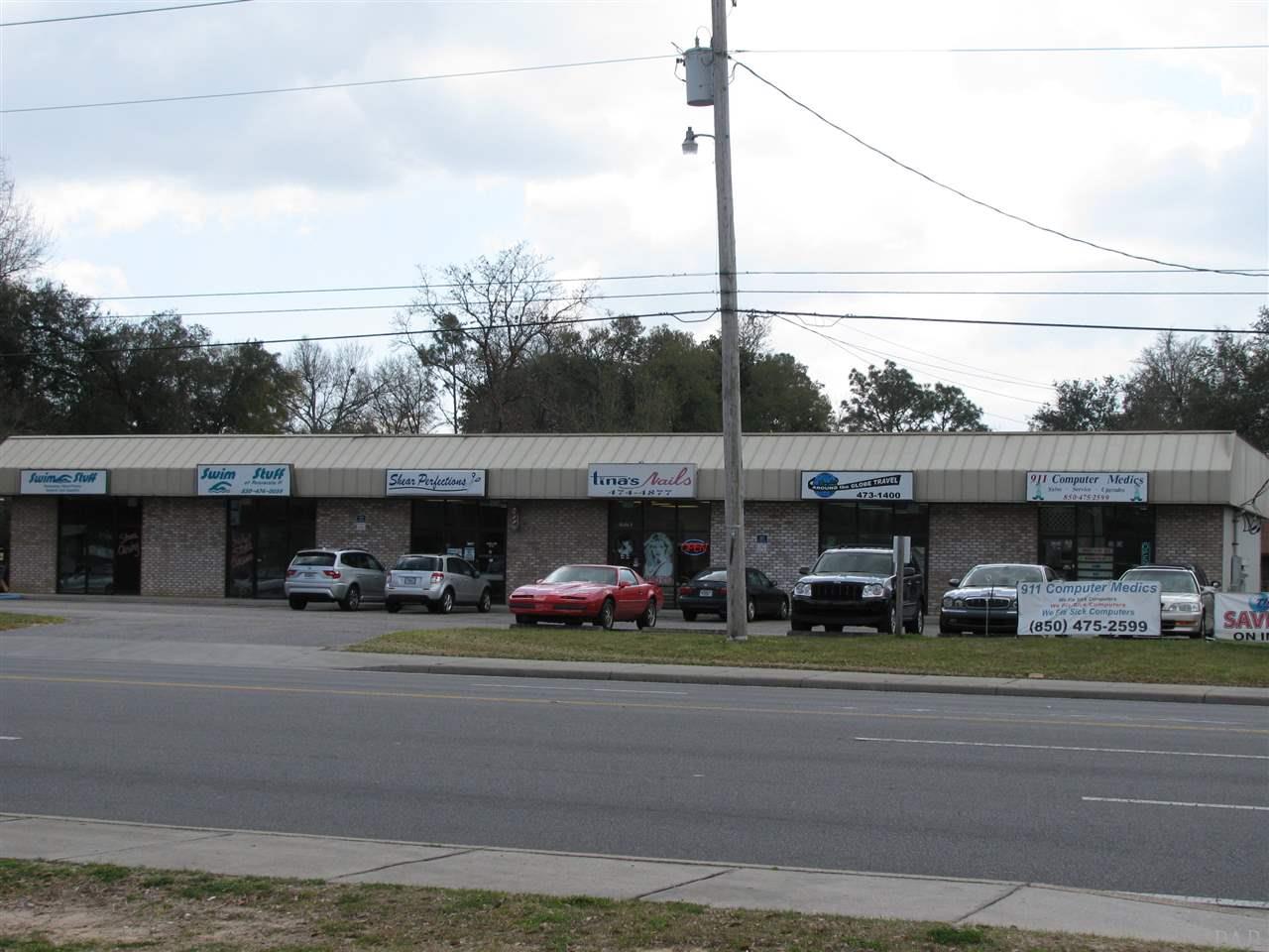 1805 CREIGHTON RD, Pensacola, FL 32504