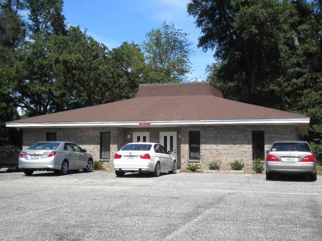 2401 EXECUTIVE PLAZA, Pensacola, FL 32504