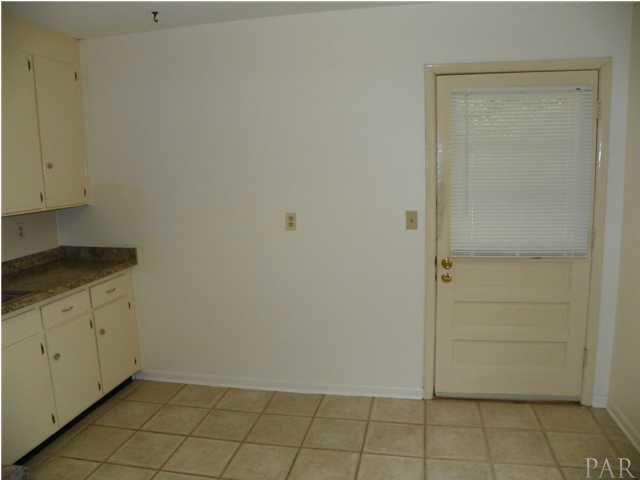 1447 BURGESS RD, Pensacola, FL 32504