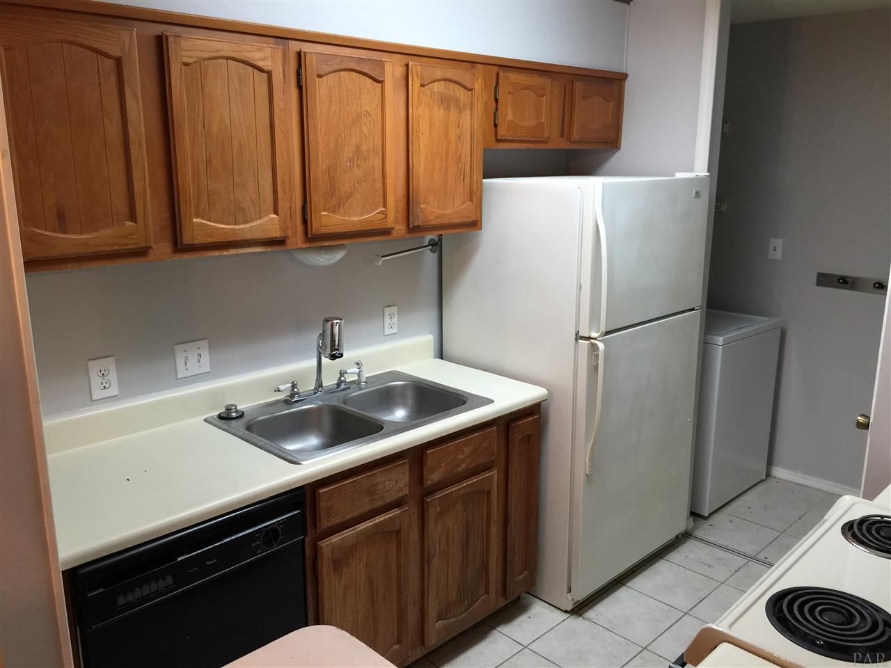 7171 N 9TH AVE, Pensacola, FL 32504