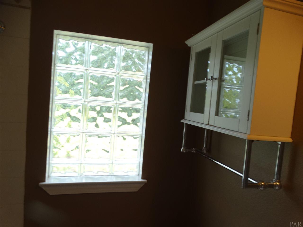 7127 CHAPEL ST, Pensacola, FL 32504