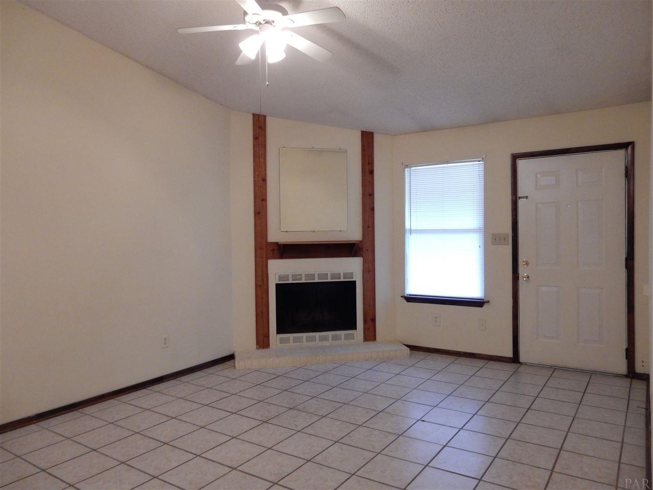 5932 MONA LN, Pensacola, FL 32504