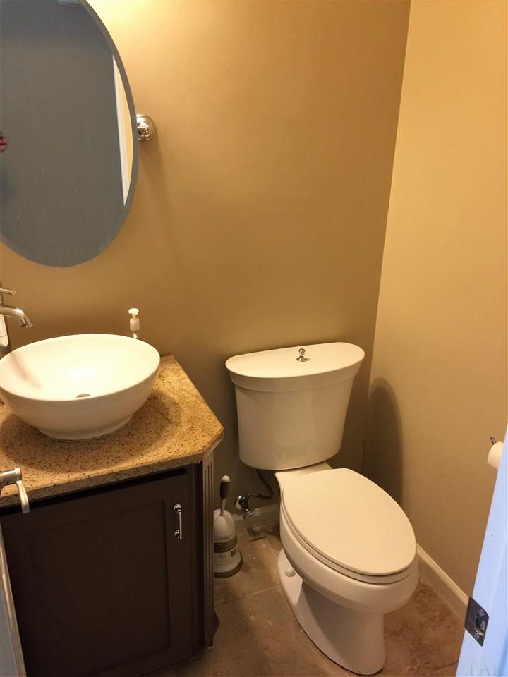 6138 ALICIA DR, Pensacola, FL 32504