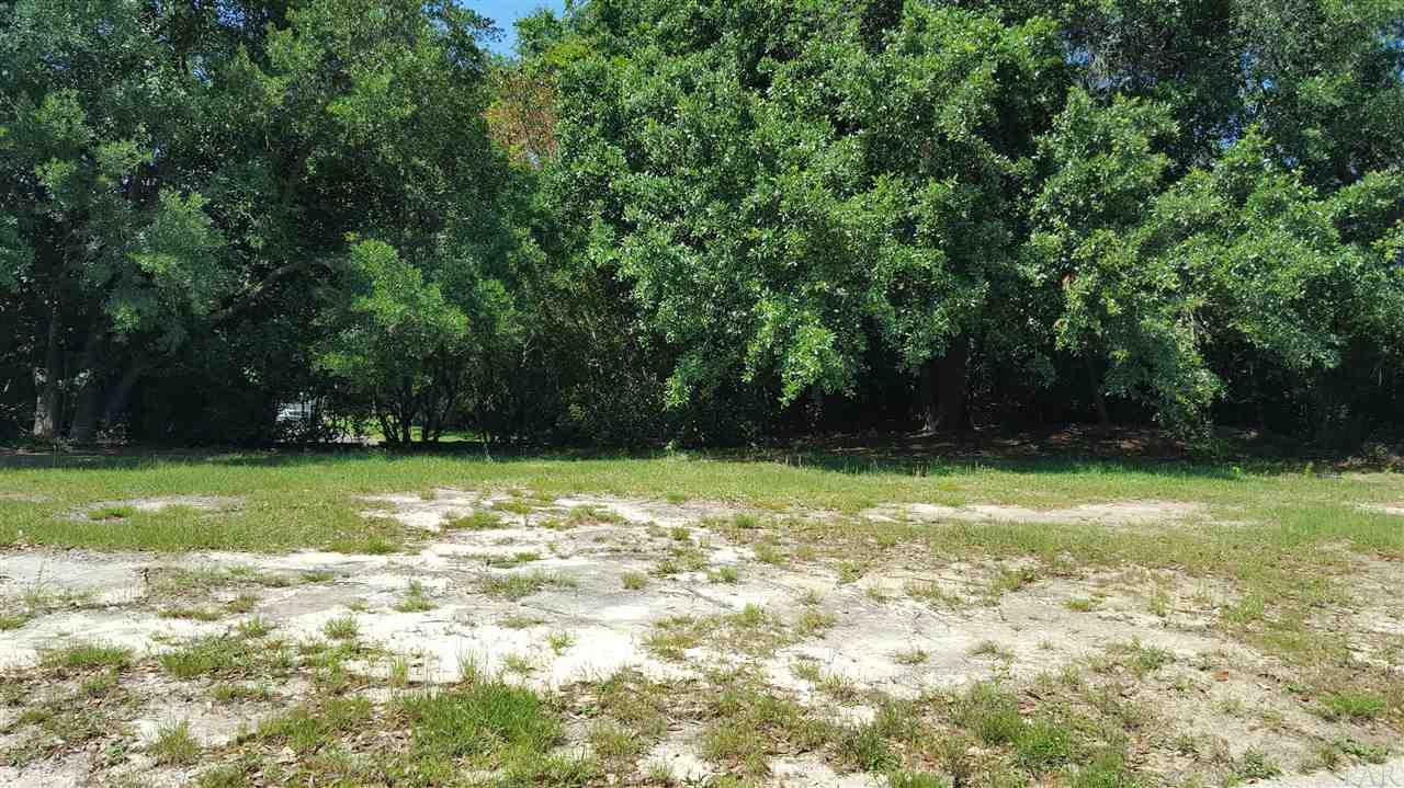 7100 PLANTATION RD, Pensacola, FL 32504