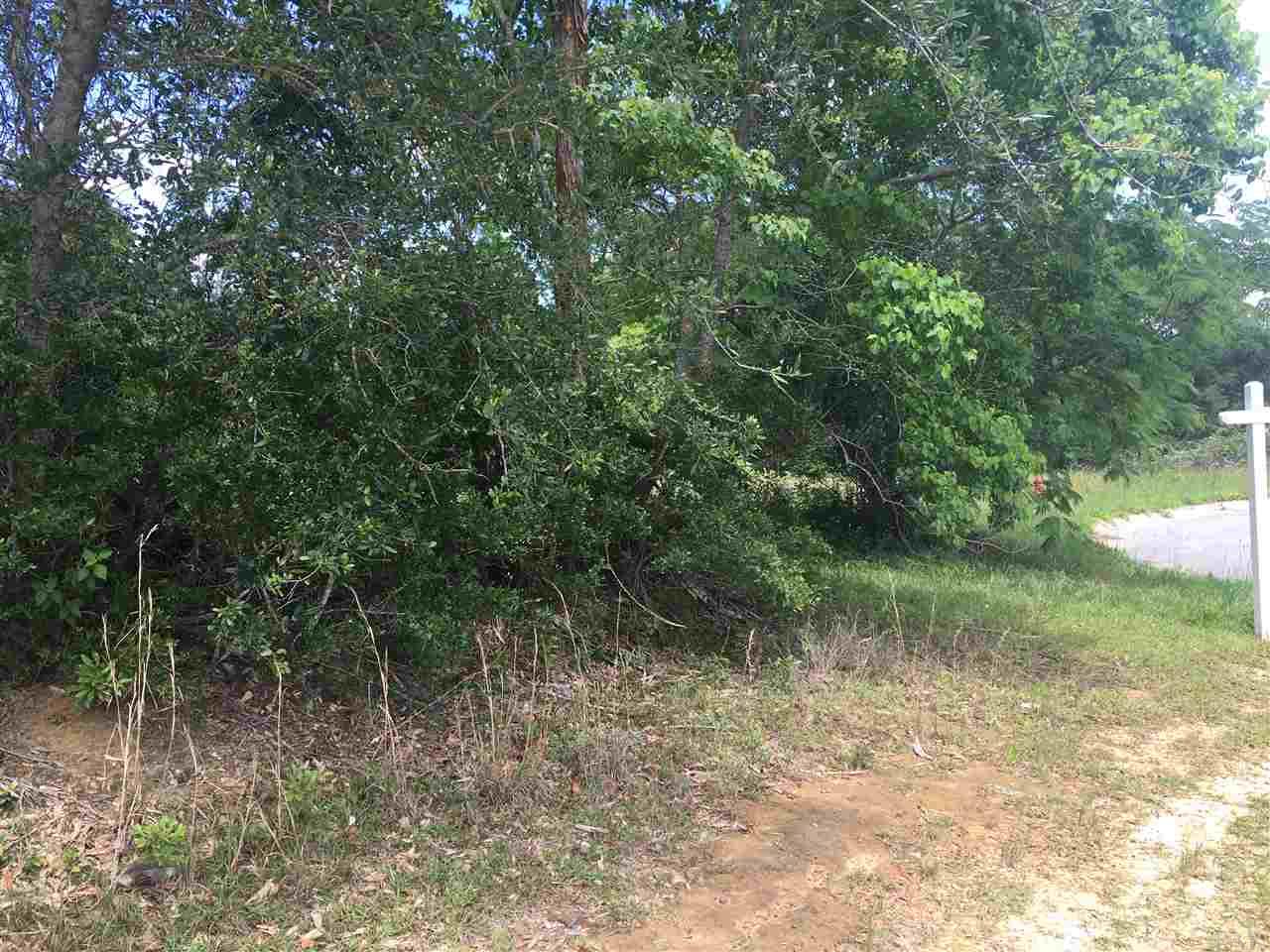 685 FARMINGTON RD, Pensacola, FL 32504