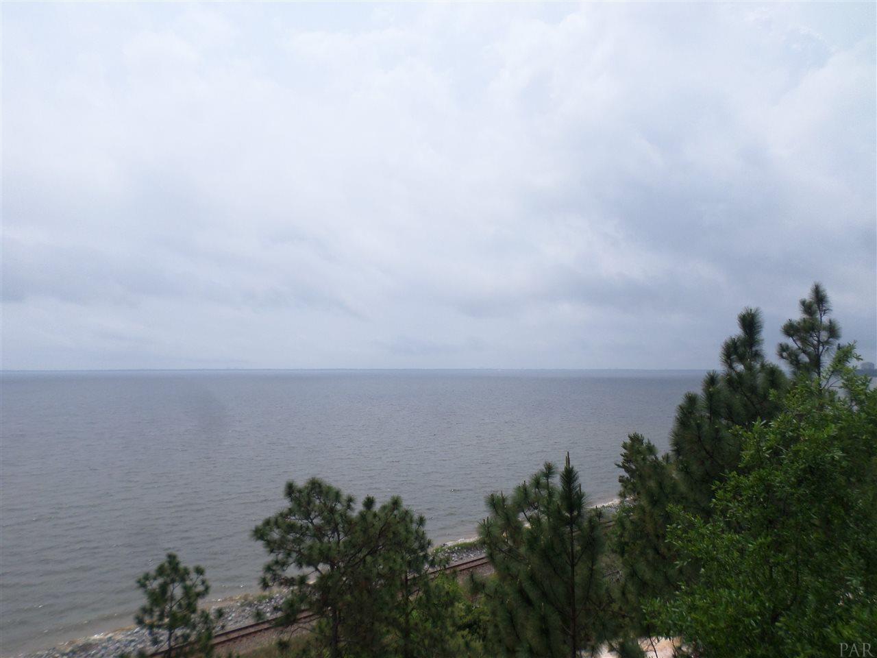 3700 SCENIC HWY, Pensacola, FL 32504