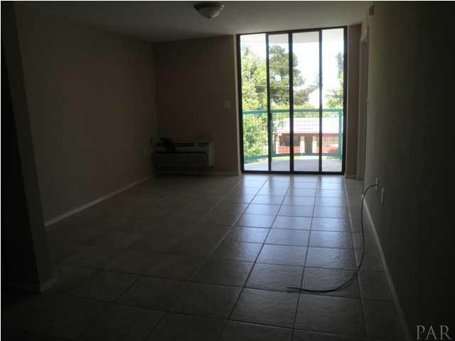 201 S STILLMAN ST, Pensacola, FL 32505
