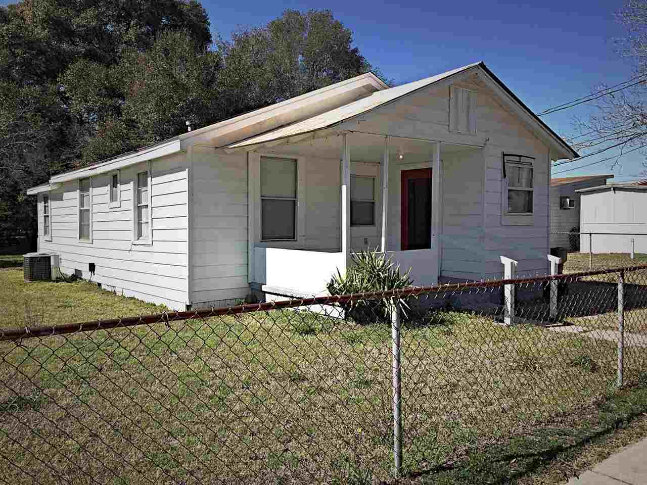 1707 N KIRK ST, Pensacola, FL 32505