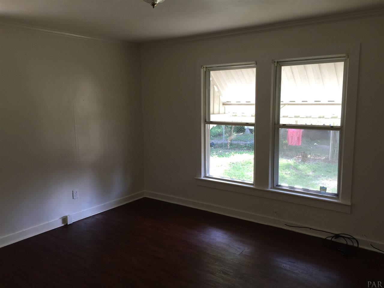 2505 W BLOUNT ST, Pensacola, FL 32505