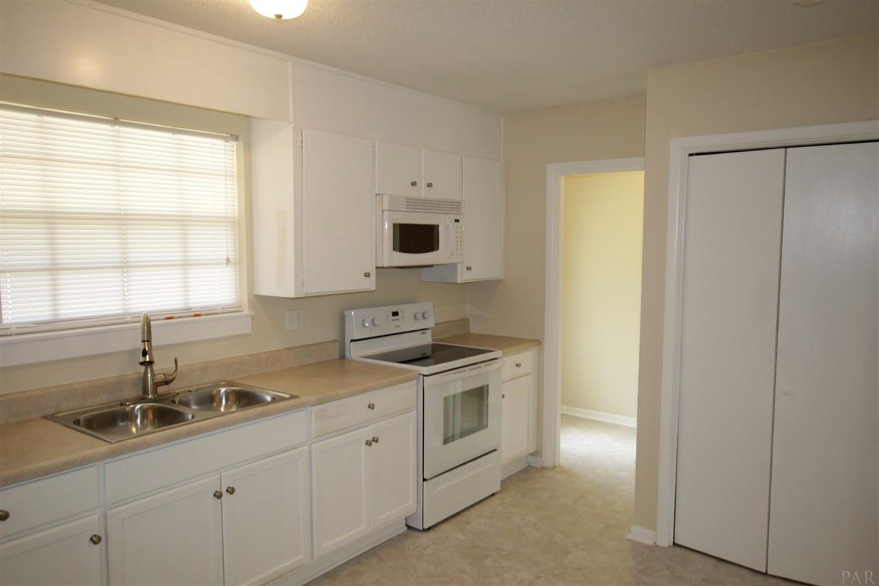4505 ELLYSEE WAY, Pensacola, FL 32505