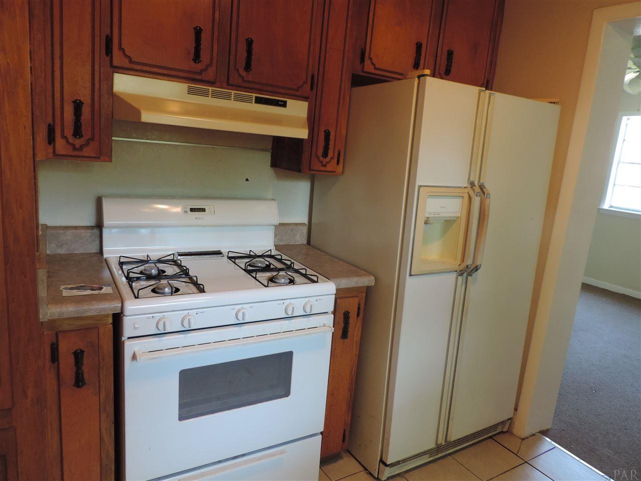 2824 W Gonzalez St, Pensacola, FL 32505
