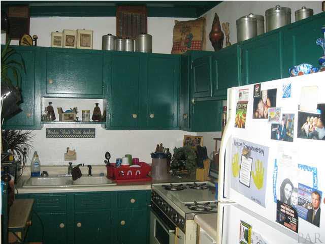 213 TOPAZ AVE, Pensacola, FL 32505